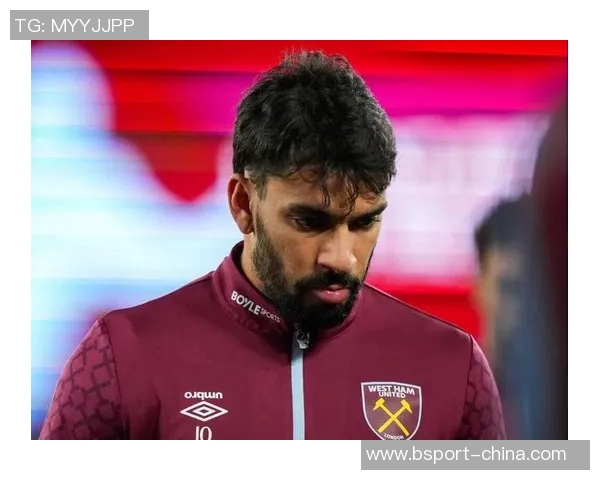 英超激战：AC米兰与那不勒斯战平绝杀瞬间引发全场狂欢点评