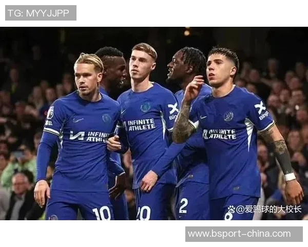 切尔西友谊赛大胜多特蒙德帽子戏法引发转会热议