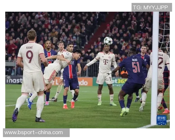 友谊赛精彩瞬间拜仁凭补时进球小胜巴黎圣日耳曼全场沸腾